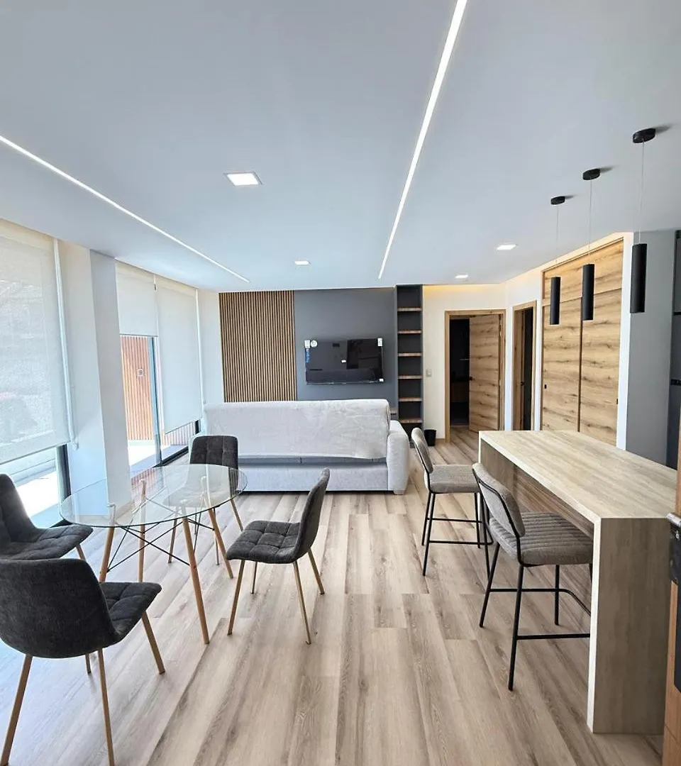 Moderna Suite A Estrenar En La Atenas Del Ecuador Cuenca
